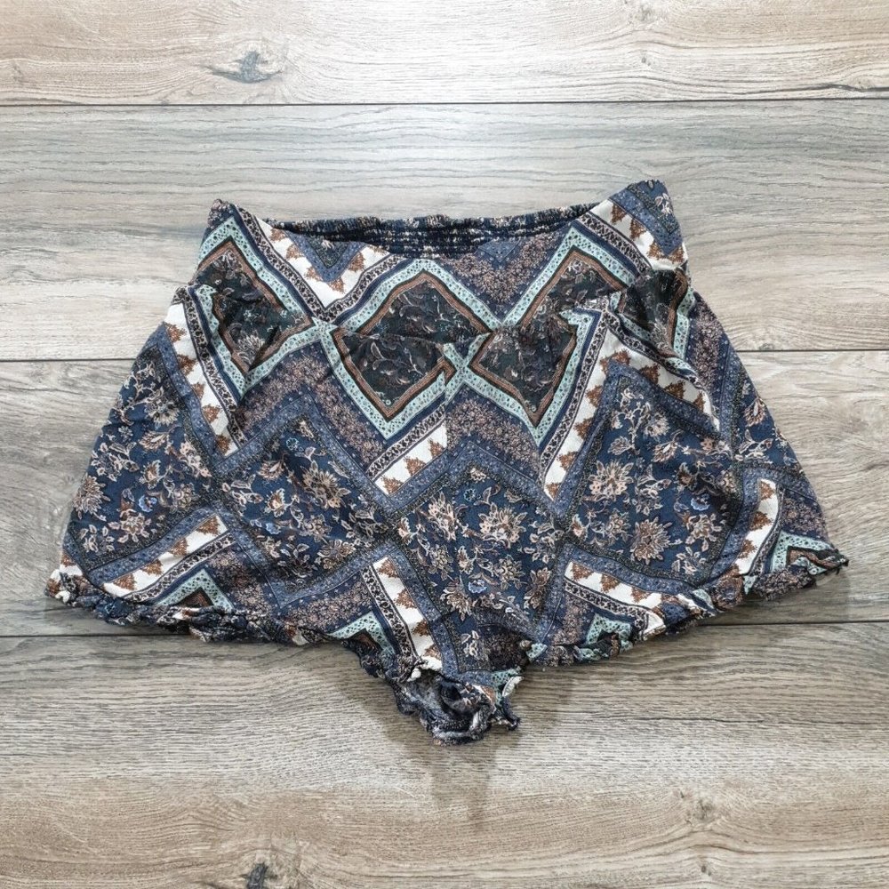 American Eagle Womens Shorts Small Culotte Colorful Casual Elastic Soft Viscos